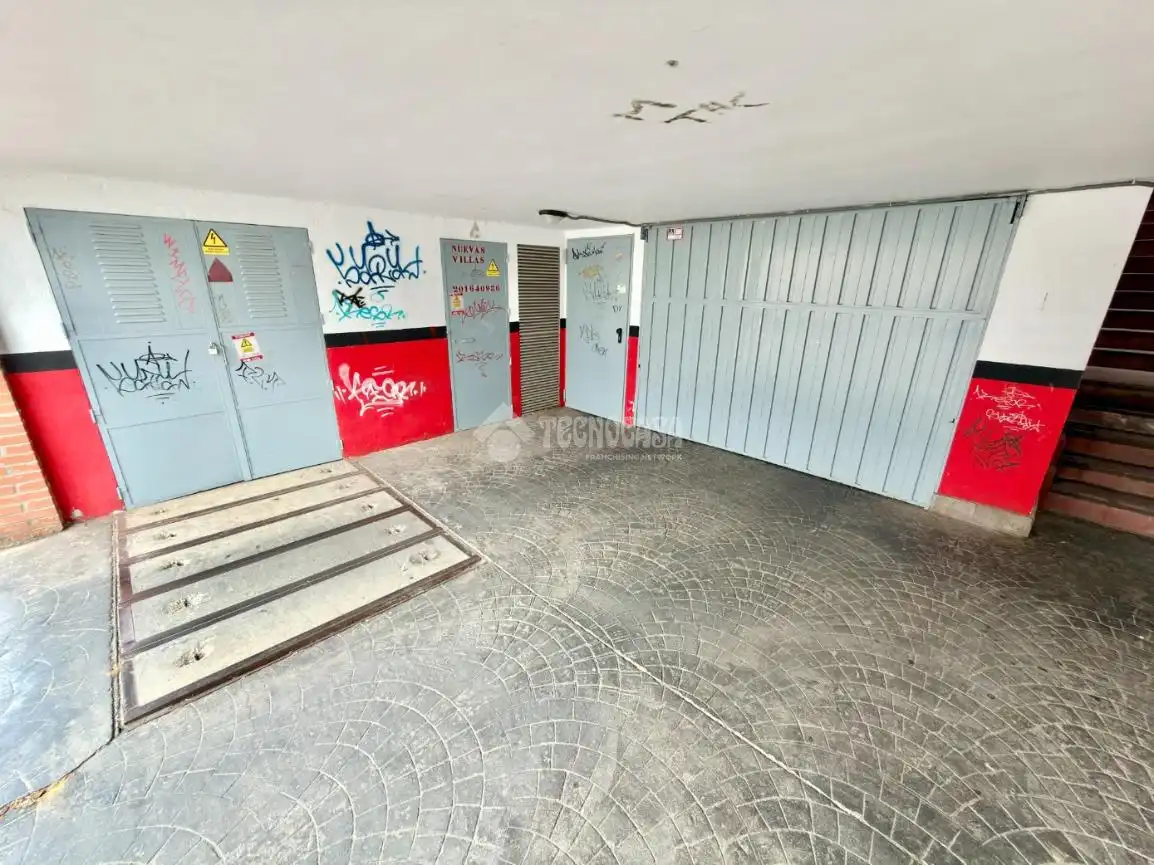 Garatge en venda en Cabanillas del Campo amb Alarma
