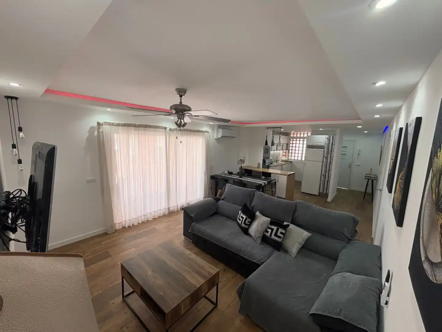 Wohnzimmer von Wohnung zur Miete in Vila-seca mit Klimaanlage und Balkon