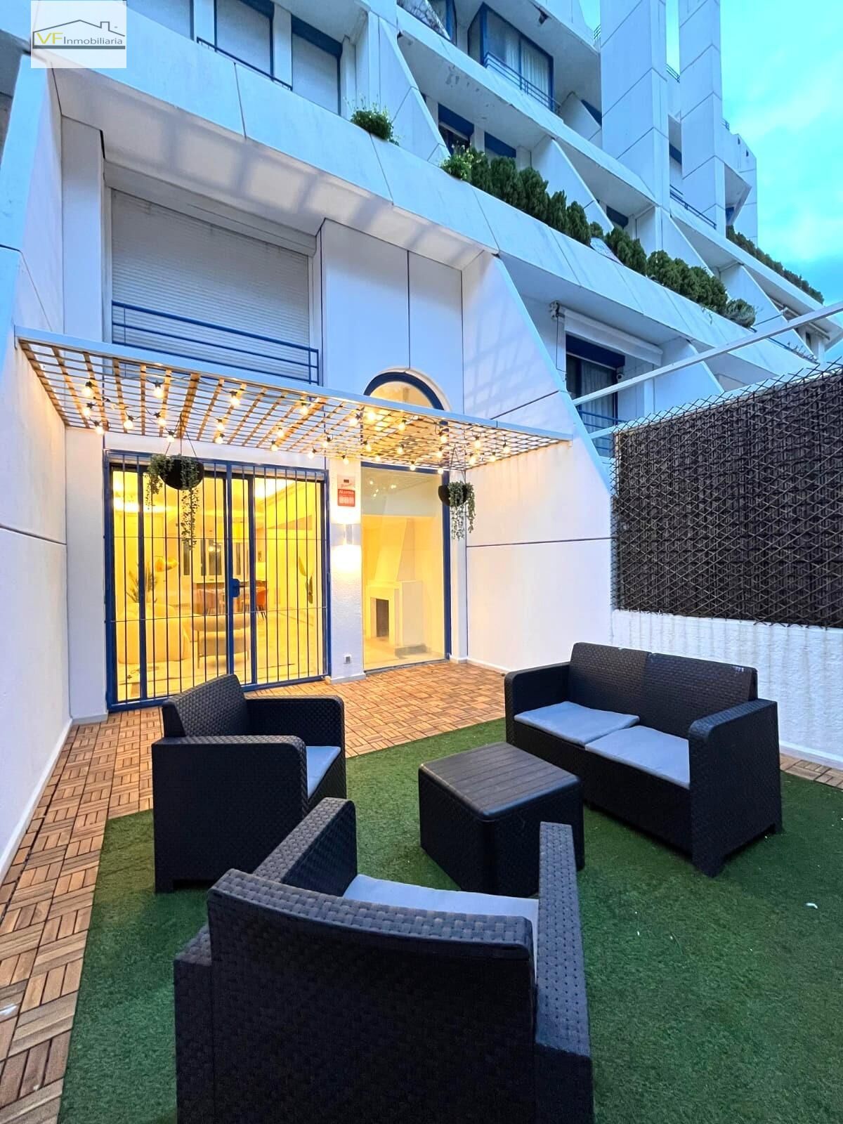 Duplex for sale in Calle RAMON GOMEZ DE LA SERNA, Playa de la Fontanilla