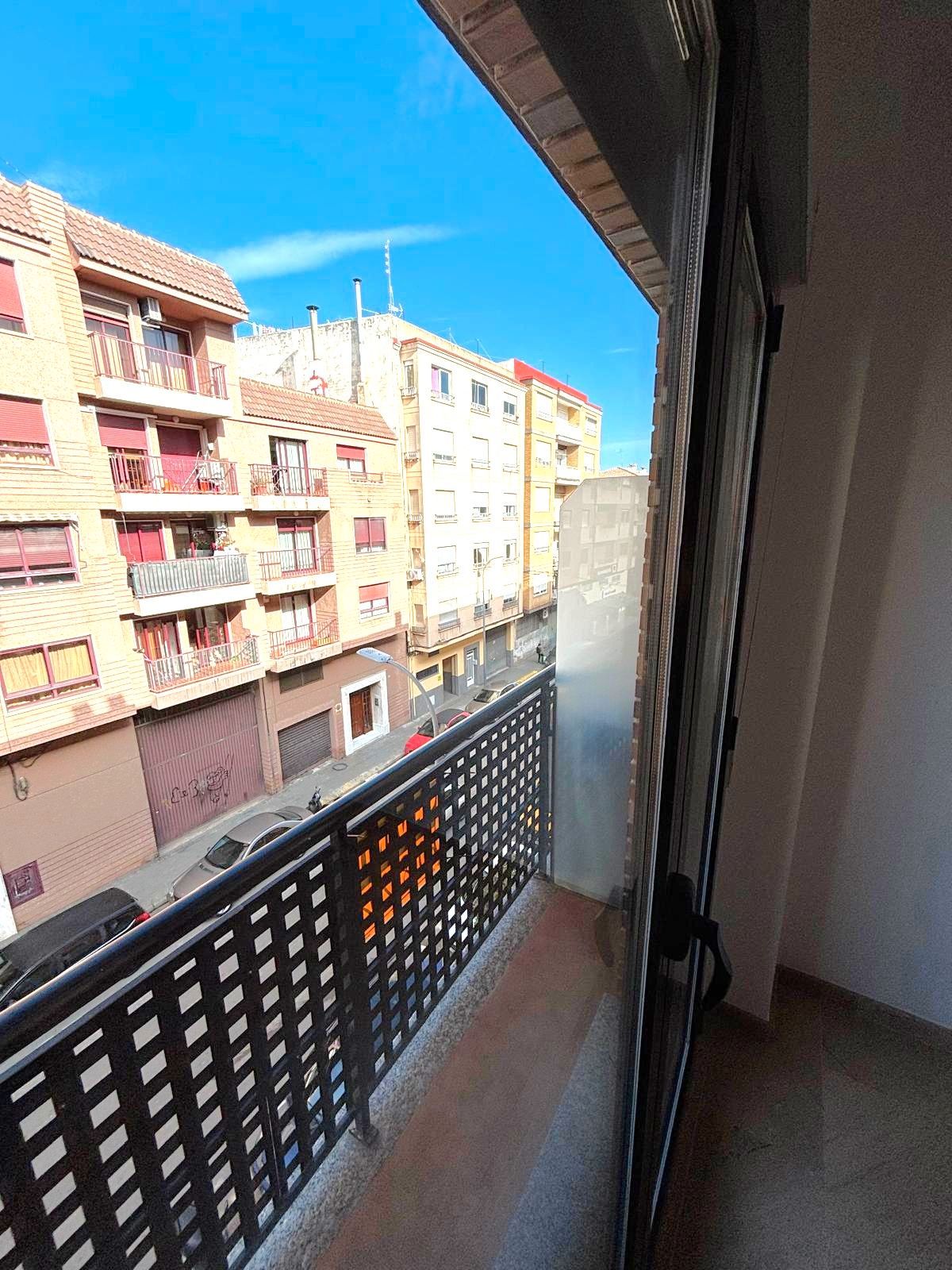 Flat for sale in Germaníes - Juzgados