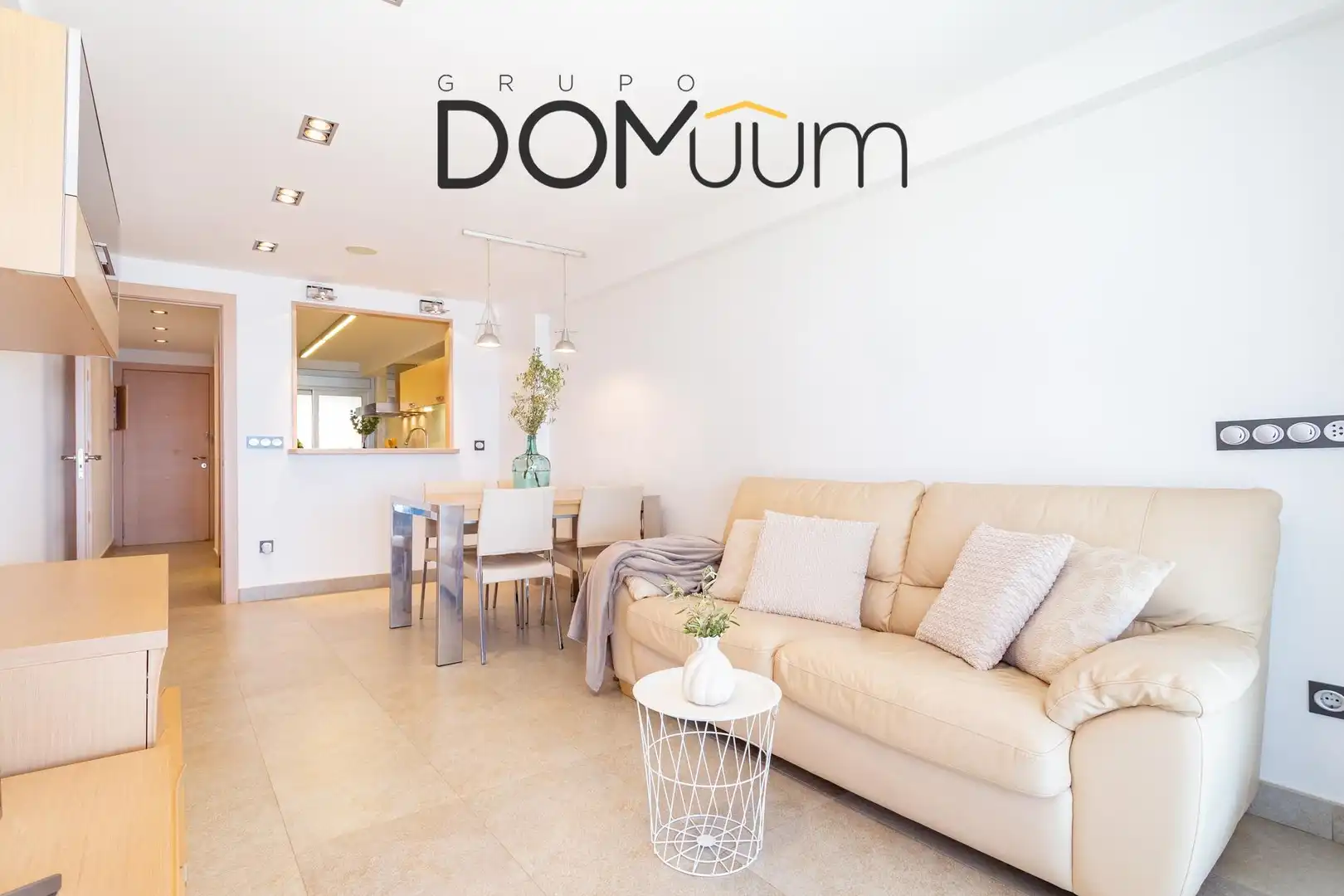 Sala de estar de Piso en venta en Salou con Aire acondicionado, Calefacción y Terraza