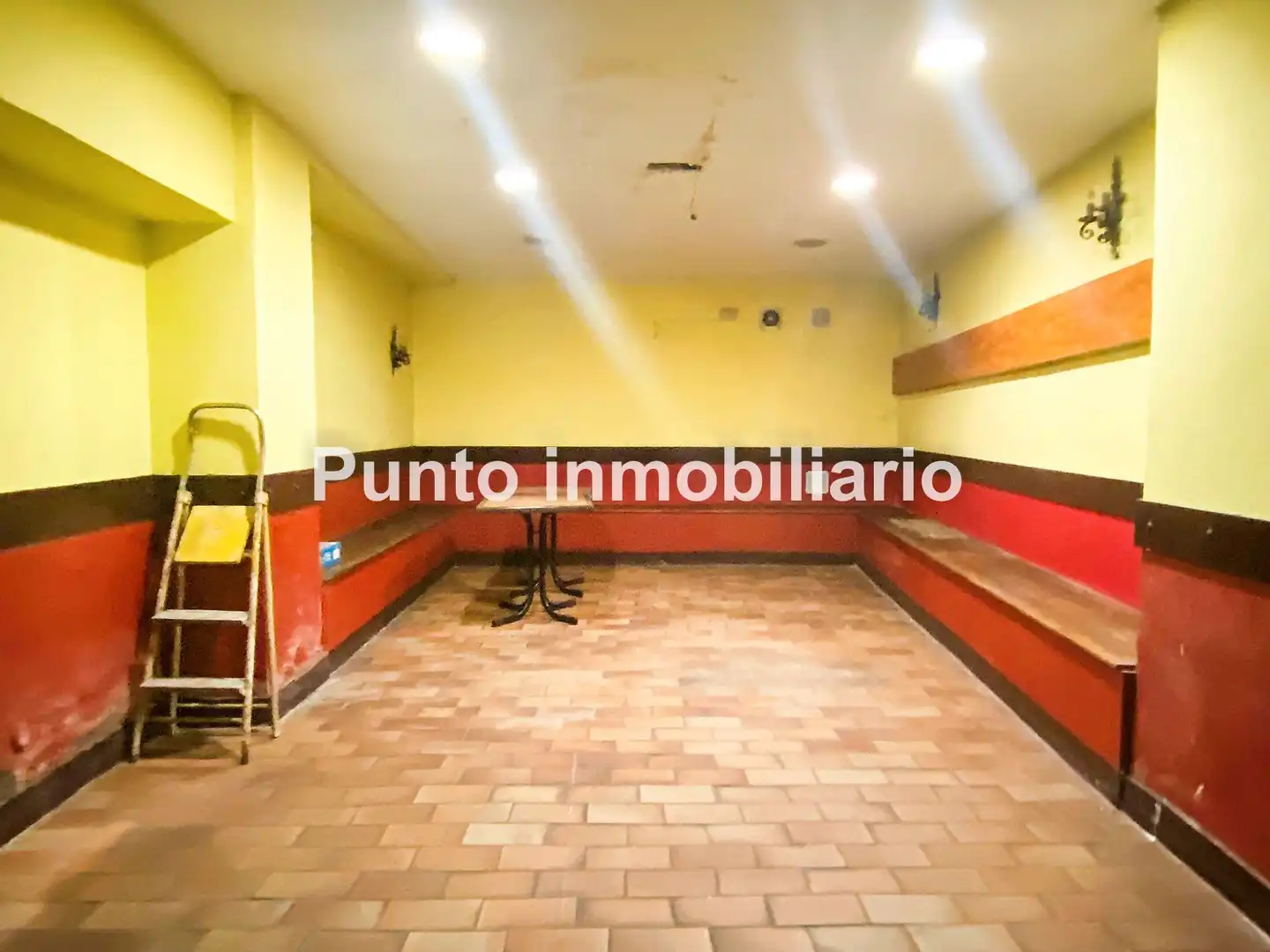 Geschaftsraum zum Verkauf in Valladolid