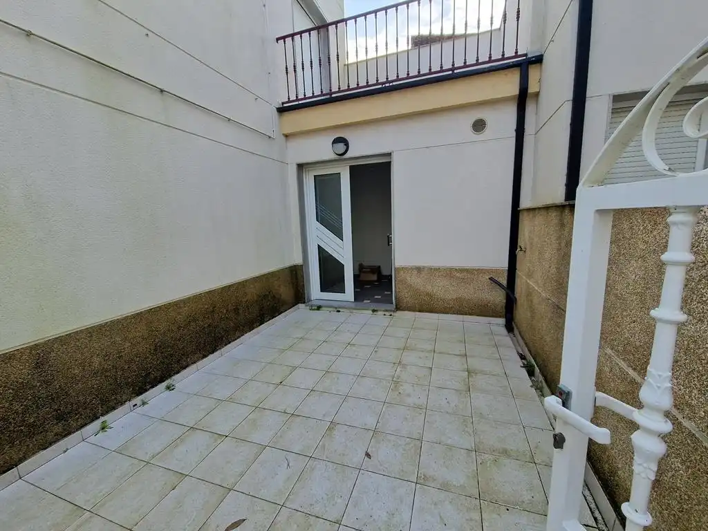 Balcony of Commercial properties for rent in Boiro