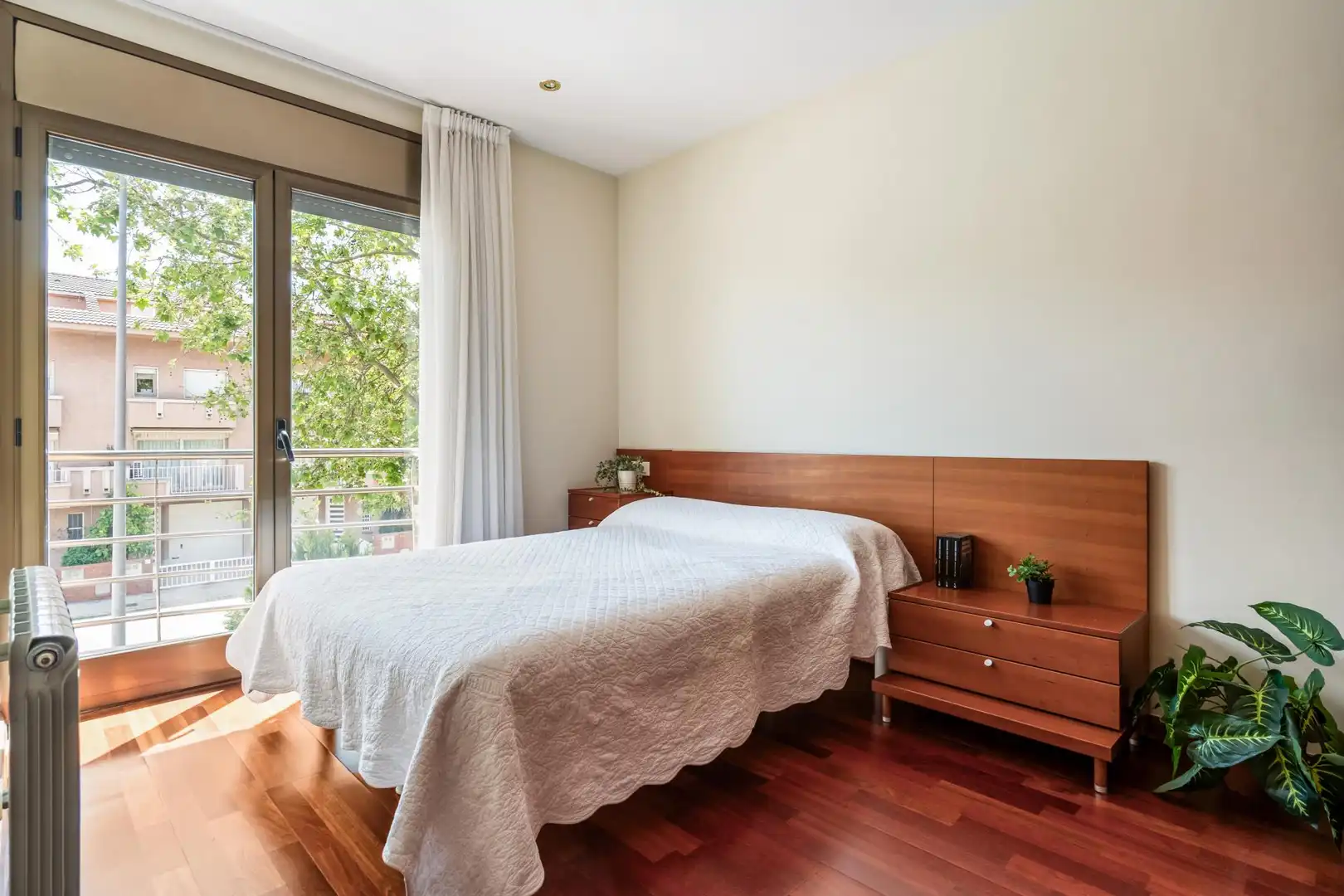 Schlafzimmer von Einfamilien-Reihenhaus zum Verkauf in Granollers mit Heizung, Privatgarten und Terrasse