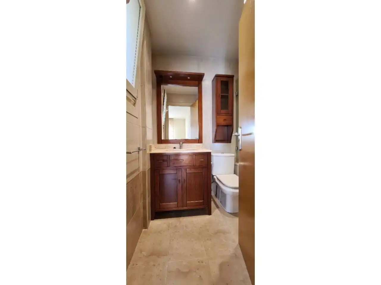 Bathroom of Apartments for rent in  Logroño  with Heating, Parquet flooring and Furnished