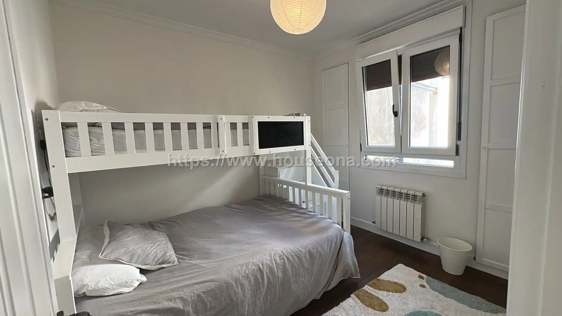 Habitación de Piso de alquiler en Bilbao  con Calefacción, Terraza y Amueblado
