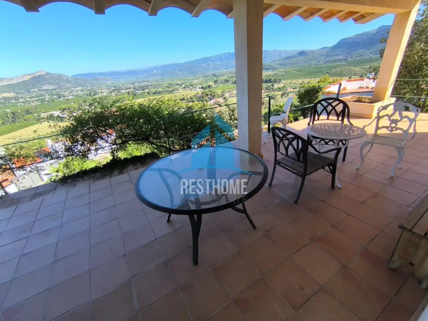Villa con giardino in vendita a Urbanizacion MONTEPINO, imagen 3