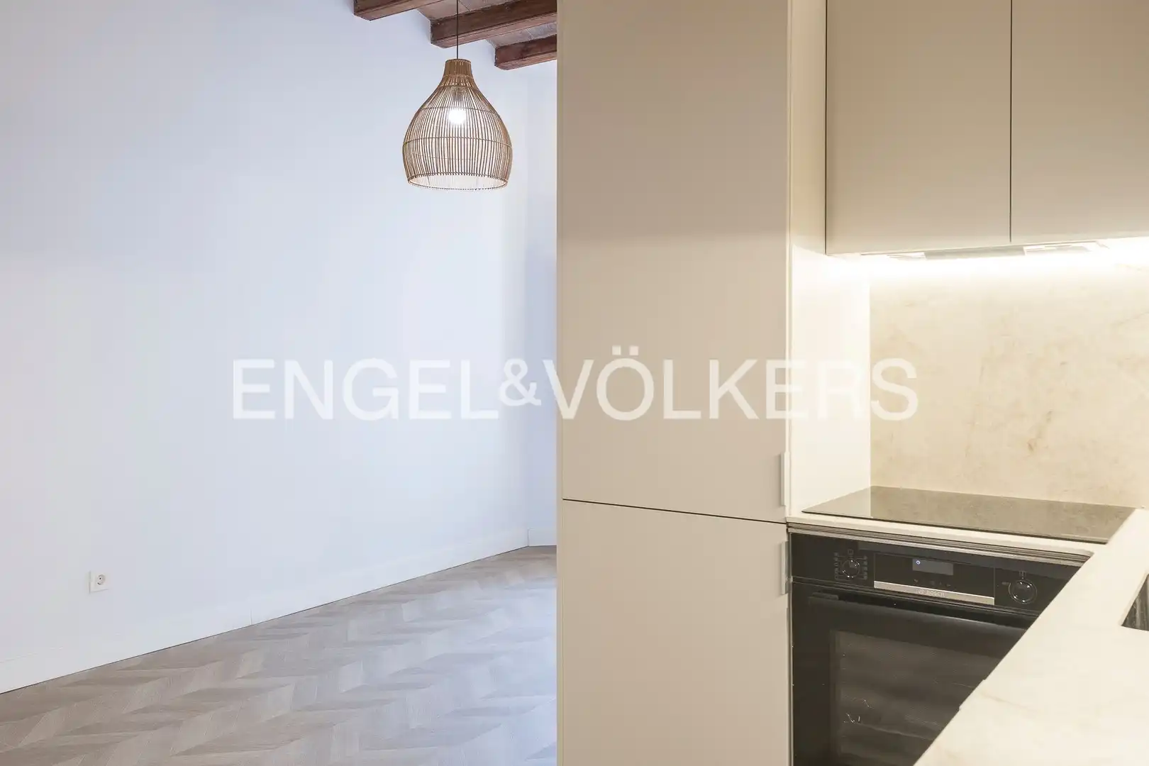 Cocina de Apartamento en venta en Barcelona con Aire acondicionado, Calefacción y Terraza