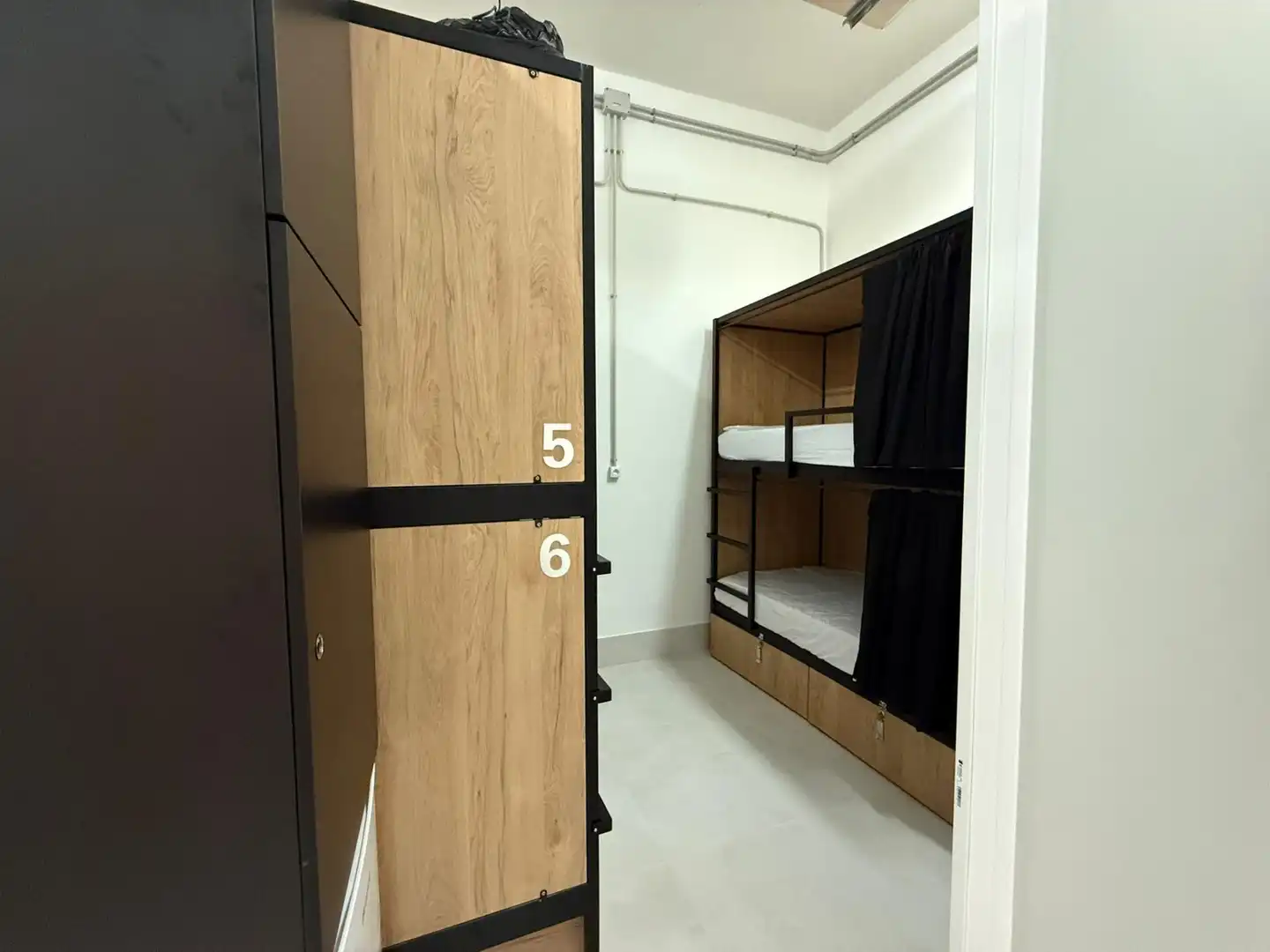 Habitación de Local en venta en Arona con Amueblado