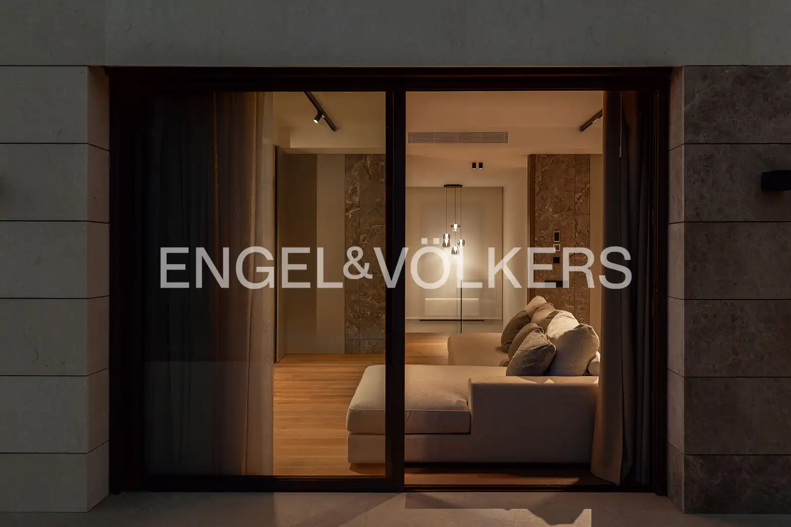 Sala de estar de Casa o chalet de alquiler en Sant Pere de Ribes con Aire acondicionado, Calefacción y Jardín privado