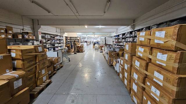 Nave industrial en Venta en Can Moré - Santa Anna - Can Feliu de Merola