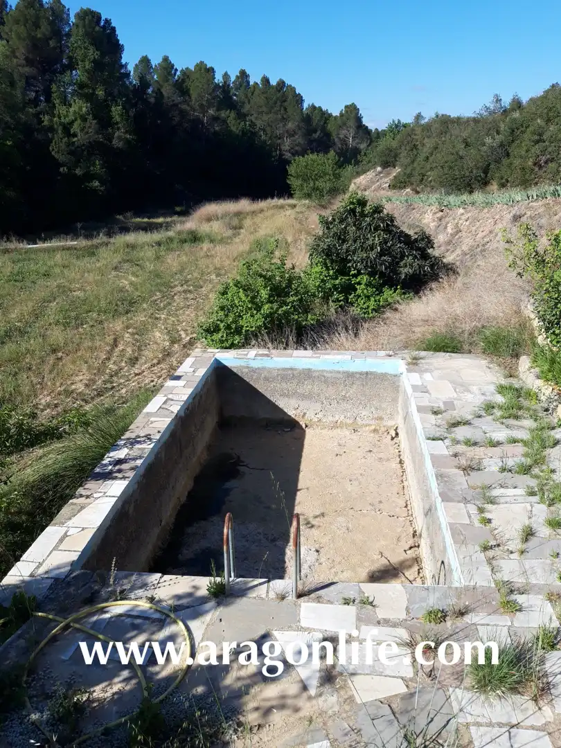 Piscina de Finca rústica en venta en Calaceite