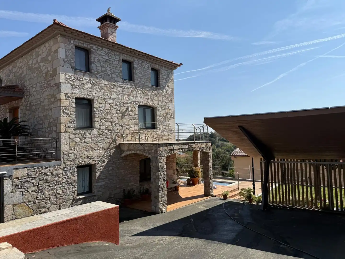 Vista exterior de Casa o chalet en venta en Castellar del Vallès con Aire acondicionado, Calefacción y Jardín privado