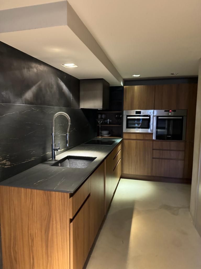 Kitchen of House or chalet for sale in  Barcelona Capital  with Heating, Terrace and Jacuzzi