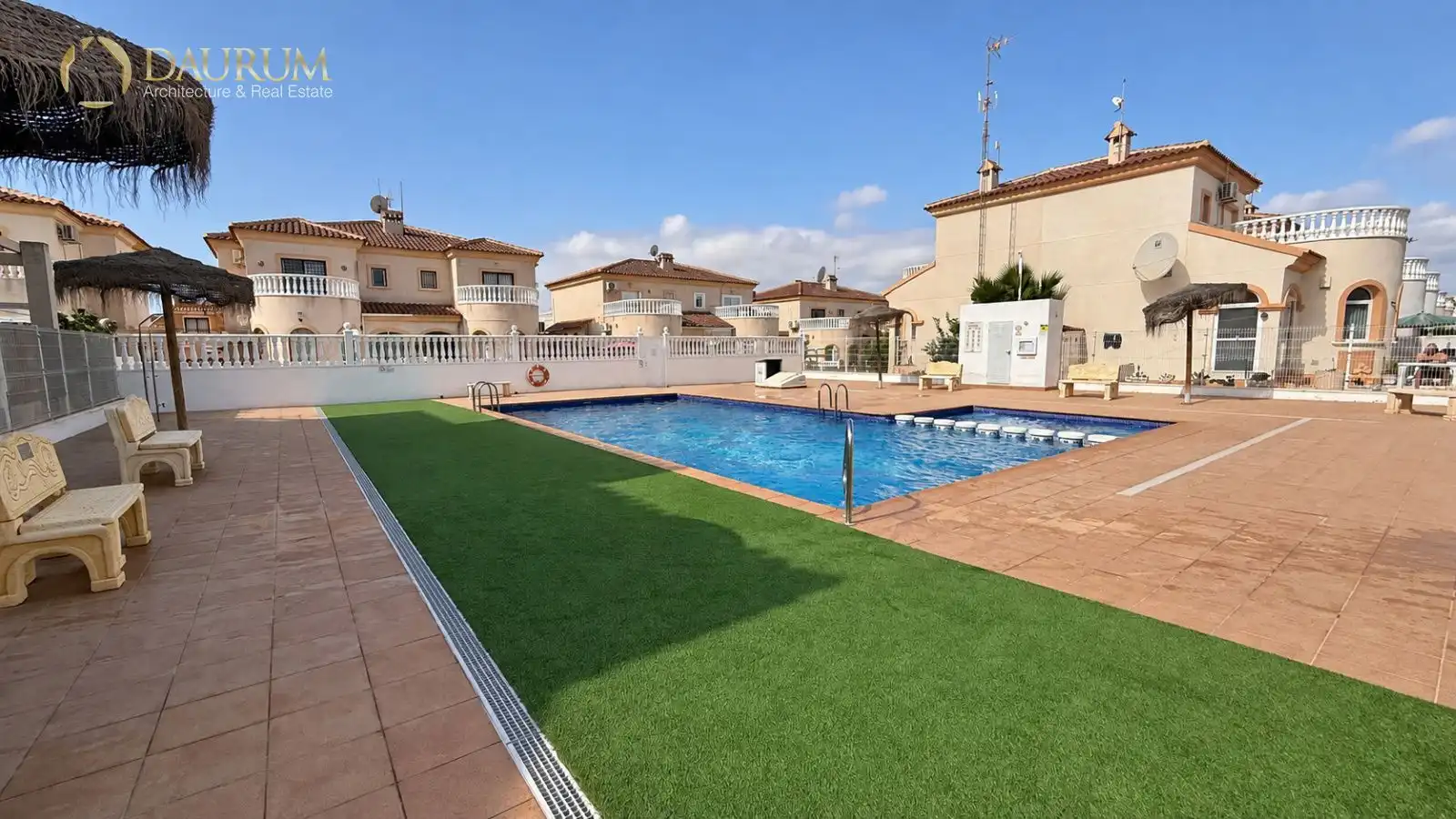 Casa bifamiliare con piscina in vendita a CALLE MARIA SAN GIL NOAIN, imagen 33