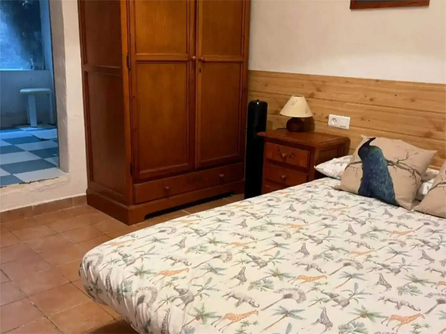 Dormitori de Finca rústica en venda en Casabermeja amb Piscina