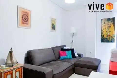 Sala d'estar de Pis en venda en Cádiz amb Aire condicionat, Calefacció i Moblat