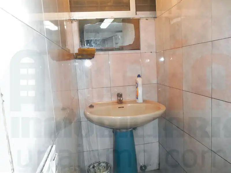 Baño de Oficina de alquiler en Siero con Amueblado