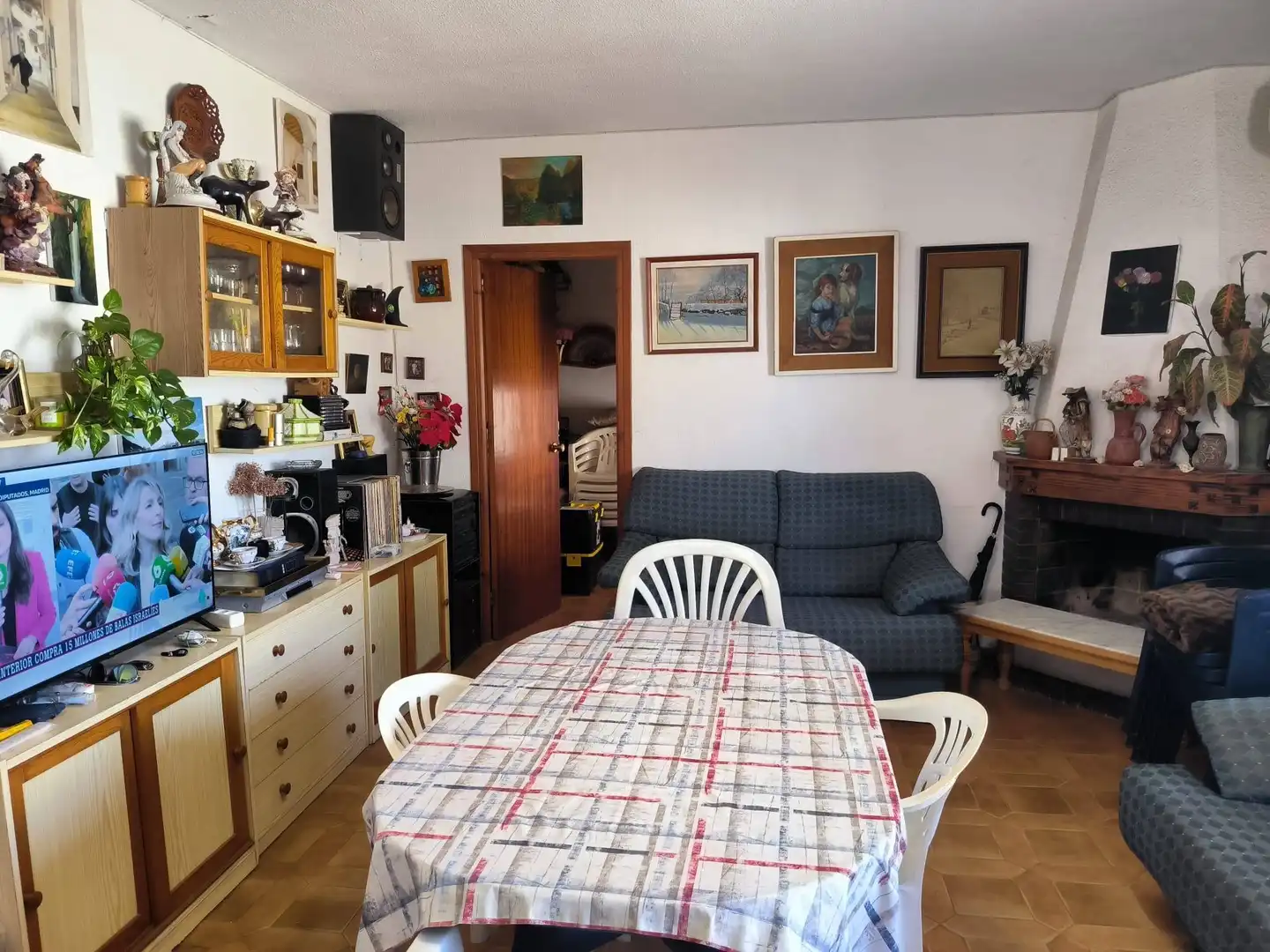 Sala de estar de Casa adosada en venta en Orihuela con Aire acondicionado, Calefacción y Jardín privado