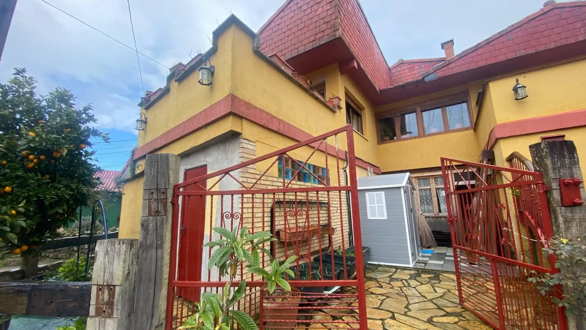 Vista exterior de Planta baja en venta en Ruente