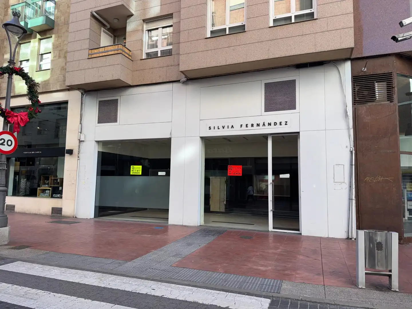 Commercial properties for sale in Ponferrada  with Air Conditioner