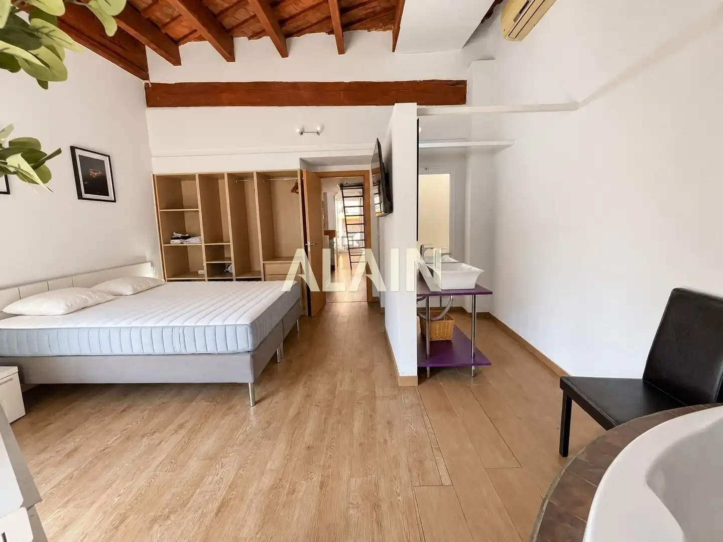 Habitación de Piso en venta en Valencia con Aire acondicionado, Calefacción y Terraza