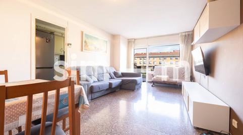 Foto 3 de Piso en venta en Calle Doctor Salarich, Estadi - Santa Anna, Vic