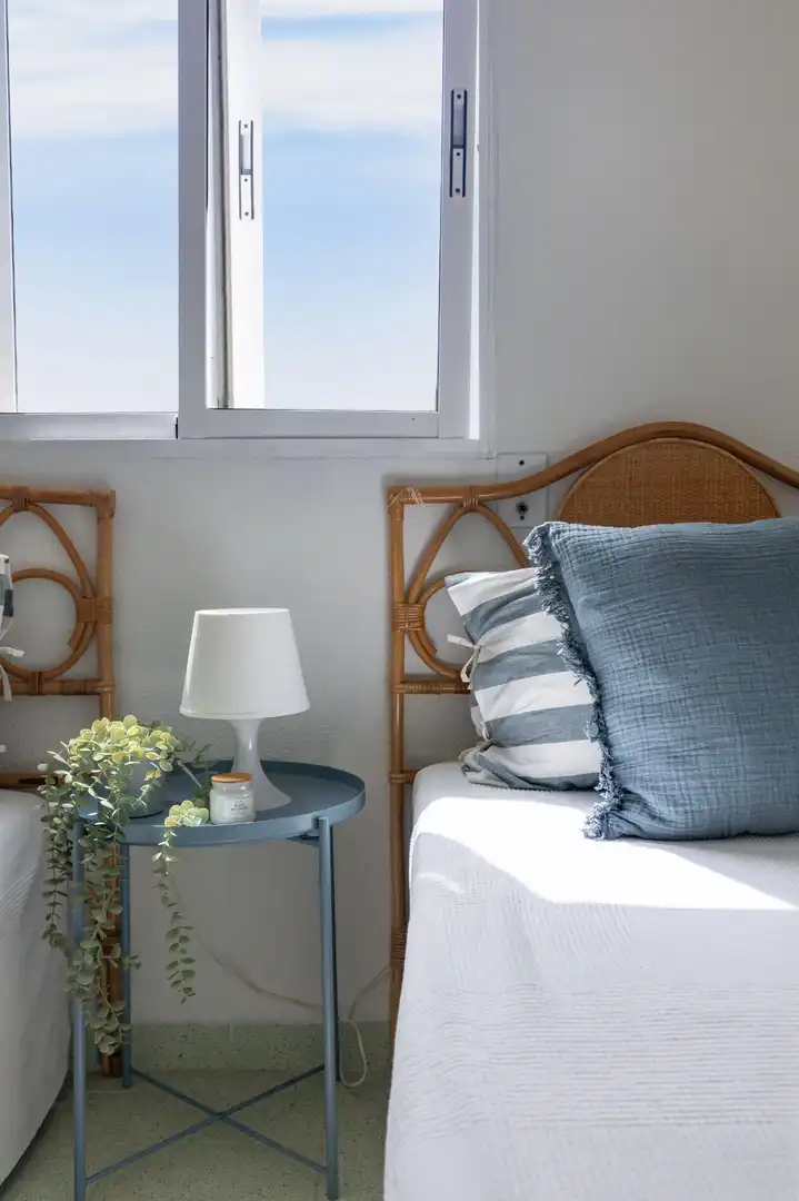Habitación de Apartamento en venta en Valencia con Jardín privado y Piscina comunitaria
