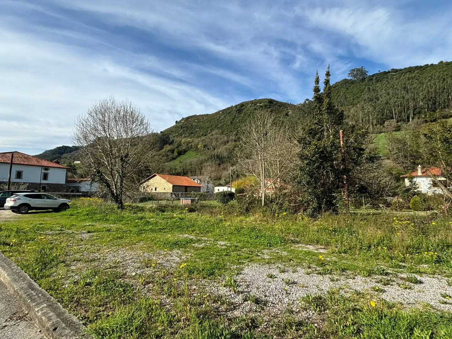 Residential zum Verkauf in Corvera de Toranzo