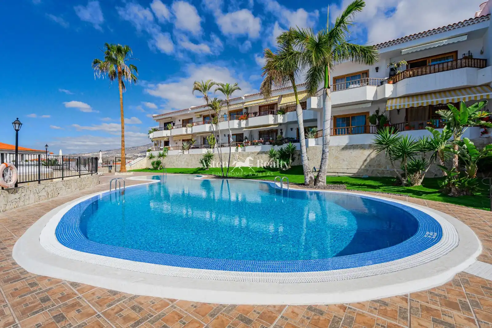 Apartament amb piscina en venda a Calaluña, imagen 15