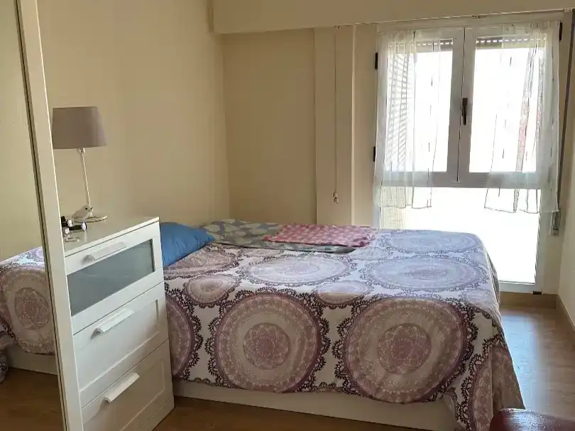Habitación de Piso en venta en Leioa con Balcón