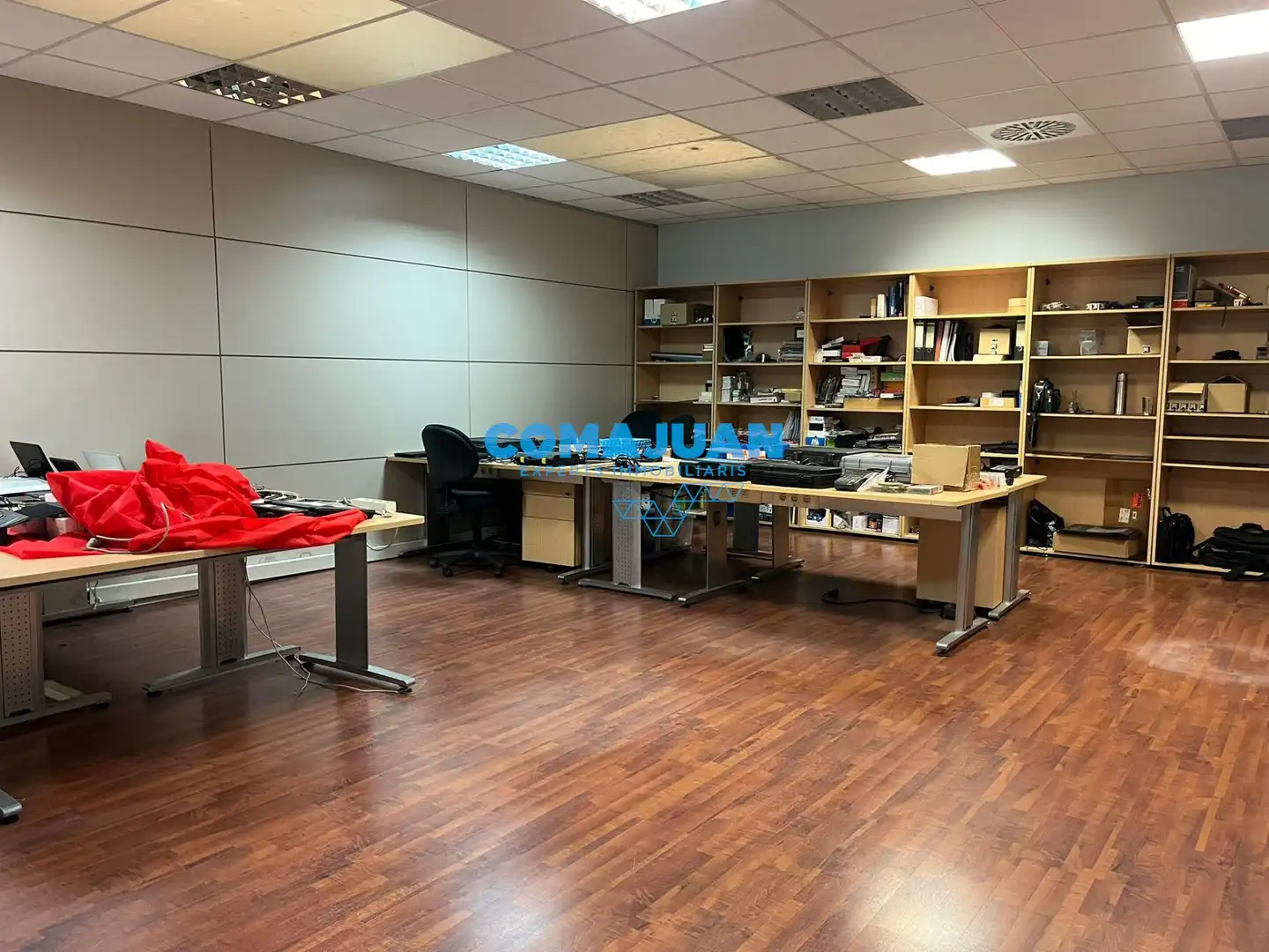 Nave industrial en venta en Argentona