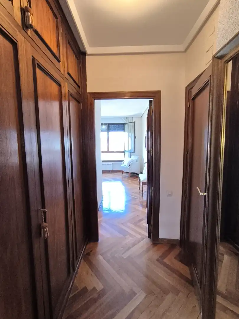 Wohnung zum Verkauf in Palencia mit Heizung, Terrasse und Ofen