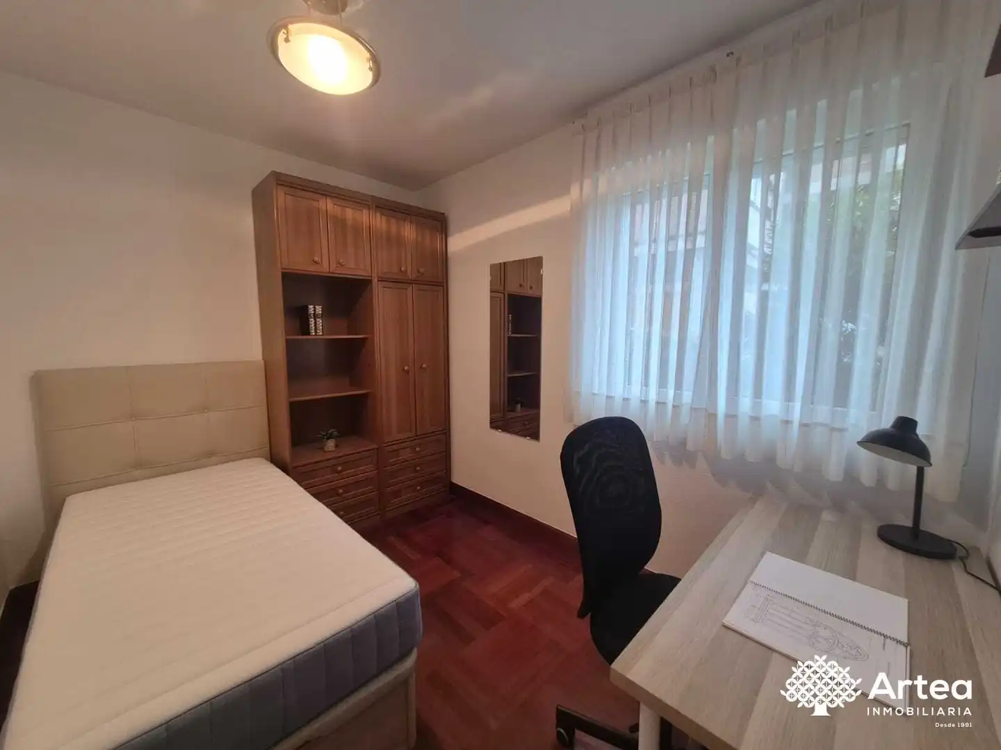 Bedroom of Flat for rent in Bilbao   with Heating, Oven and Washing machine