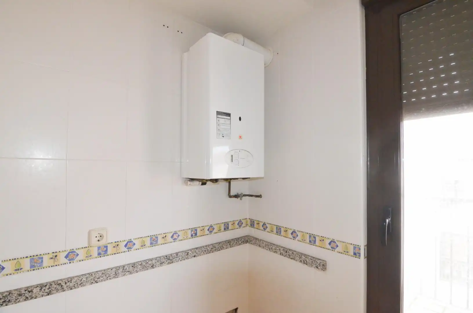 Bany de Dúplex en venda en La Fuente de San Esteban  amb Calefacció, Terrassa i Traster