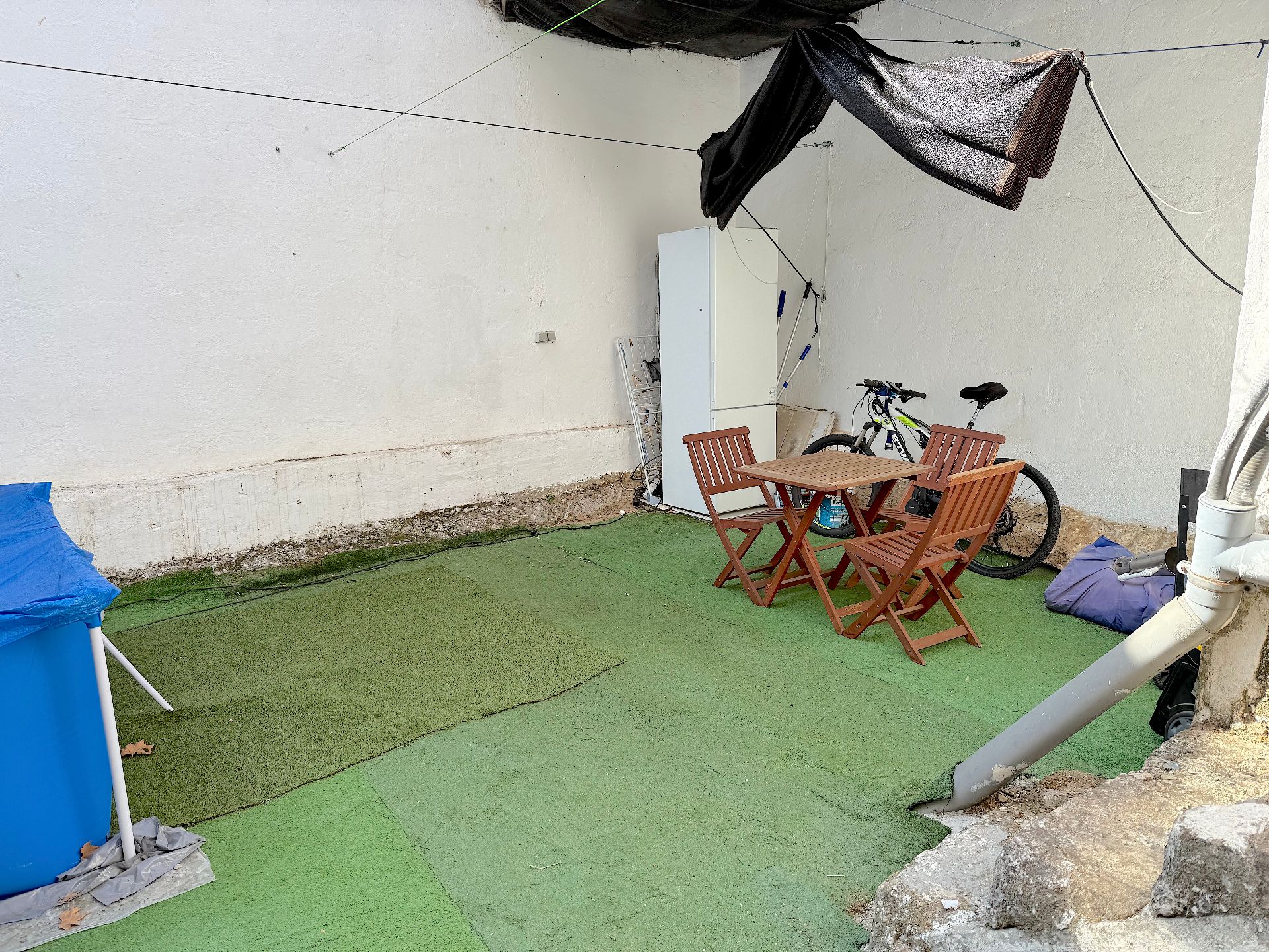 Casa adosada en venda en Rubí amb Aire condicionat, Traster i Forn