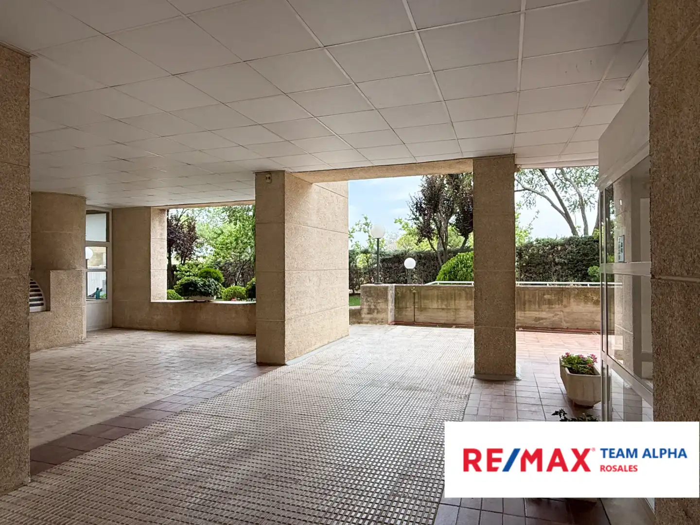 Terrace of Flat for sale in Madrid  with Heating, Private garden and Parquet flooring