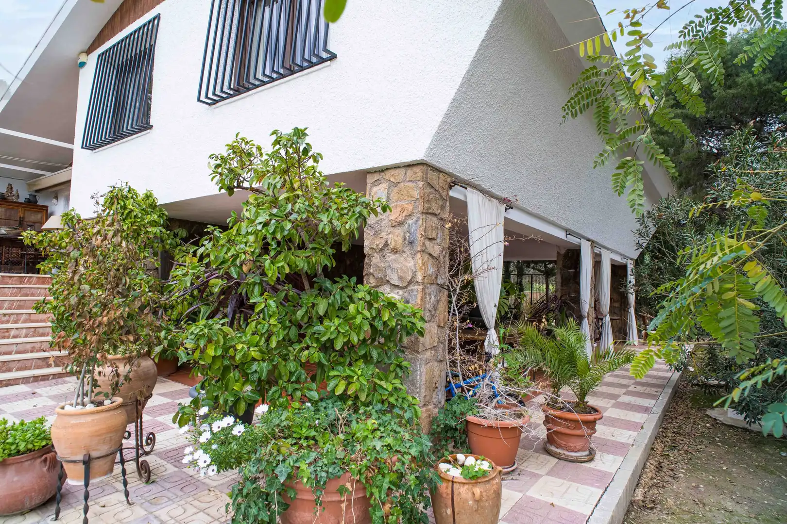Vista exterior de Casa o xalet en venda en Petrer