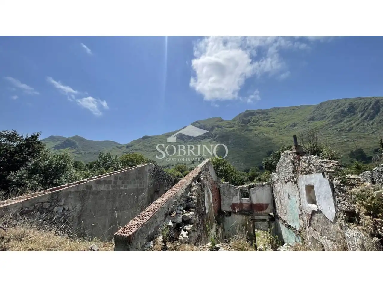 Haus oder Chalet zum Verkauf in Llanes