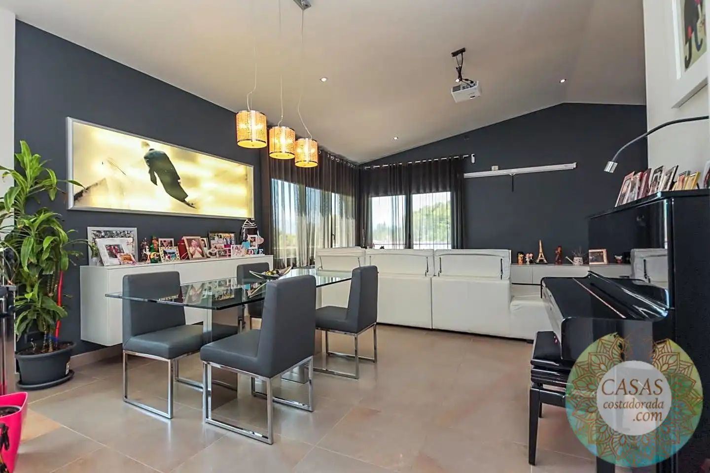 Sala de estar de Casa o chalet en venta en Tortosa con Aire acondicionado, Calefacción y Jardín privado