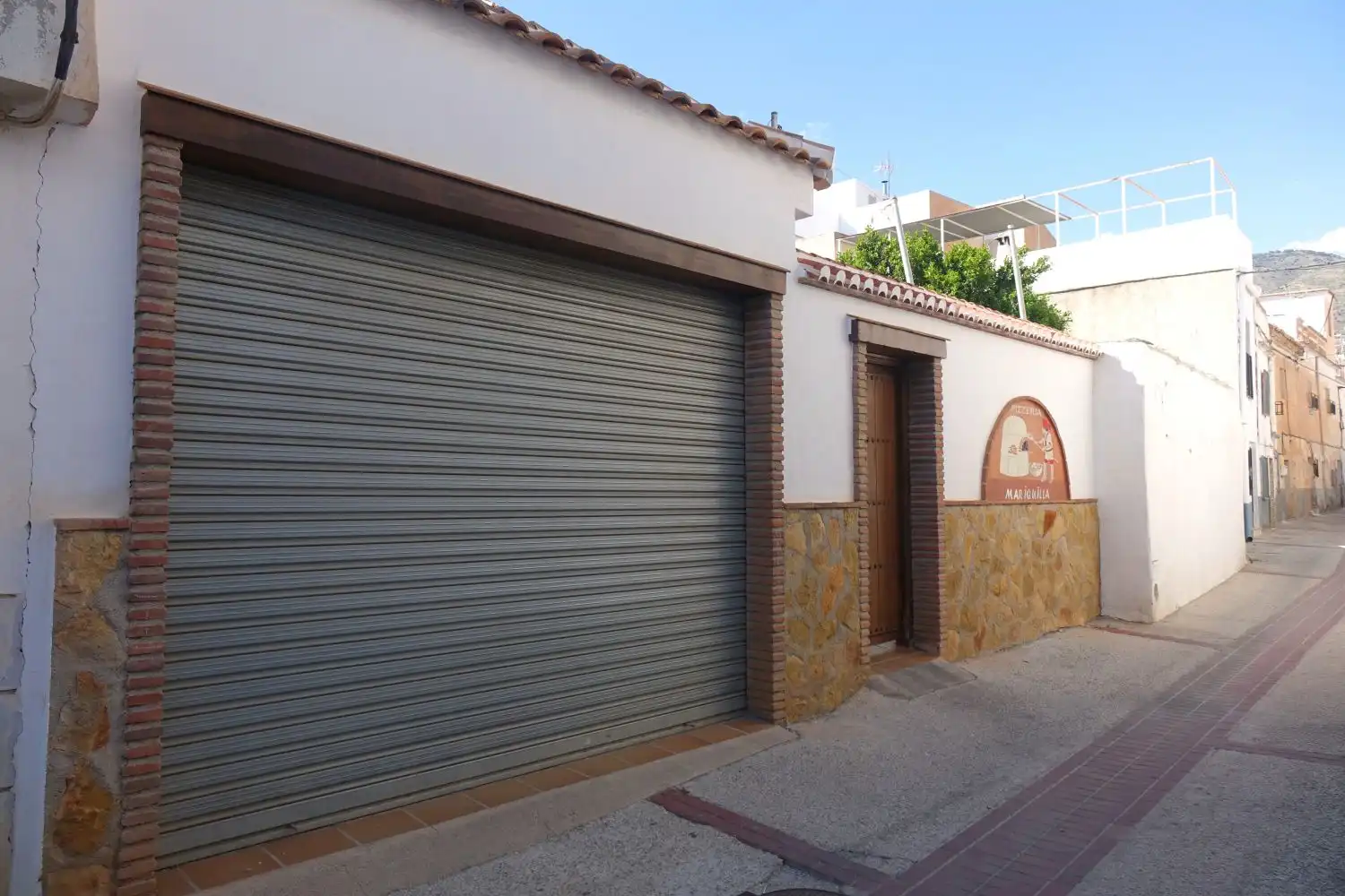 Vista exterior de Local en venda en Órgiva
