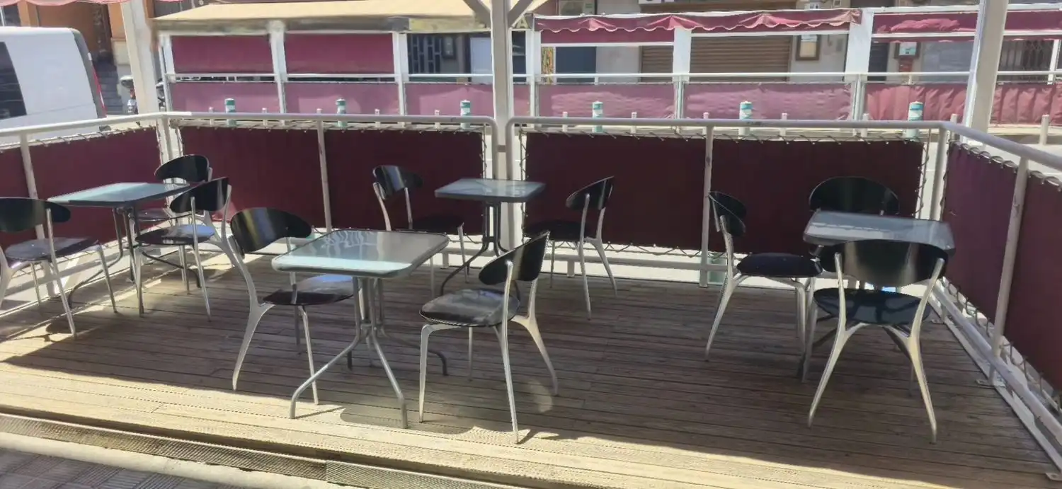 Terrassa de Local de lloguer en Puerto del Rosario amb Aire condicionat