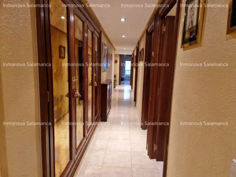 Piso en venta en Salamanca con Calefacción y Balcón