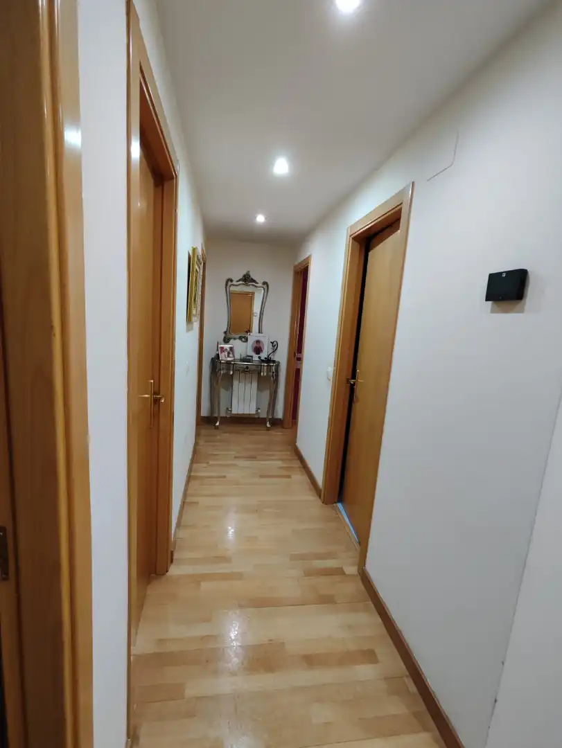 Piso en venta en Peñafiel con Calefacción, Parquet y Terraza