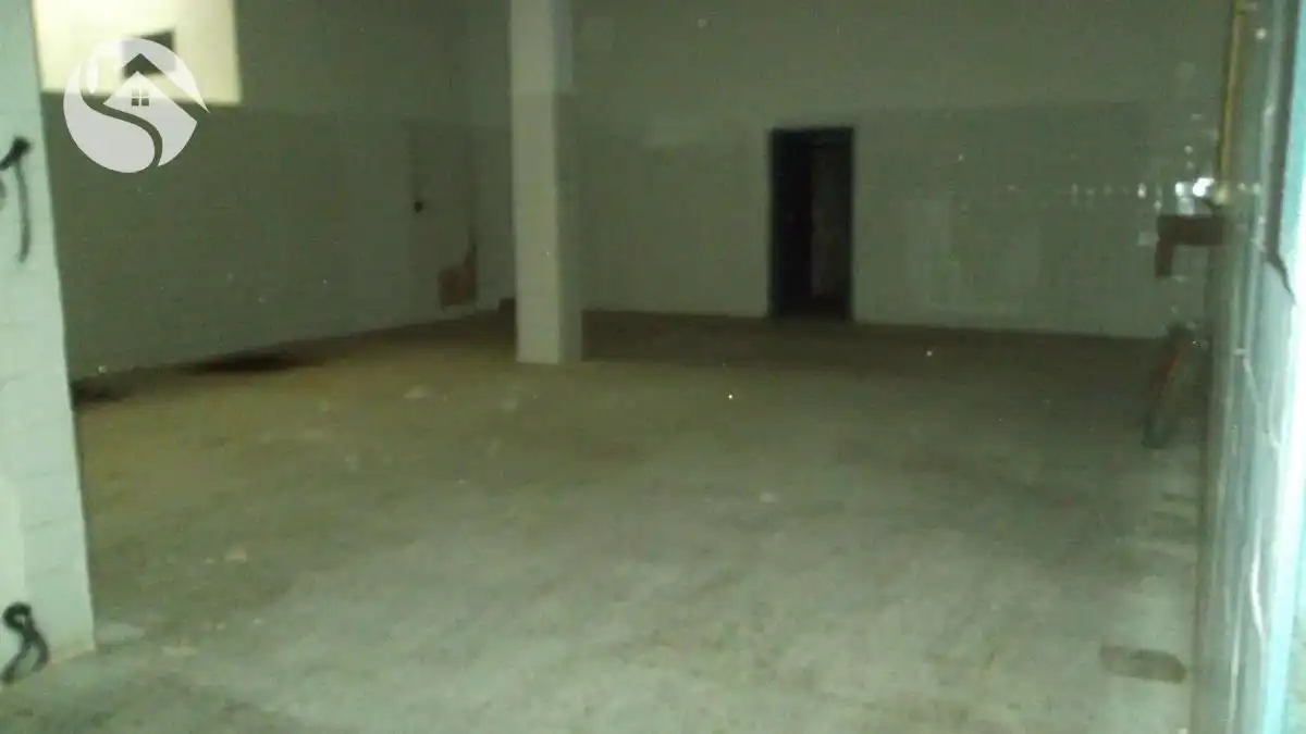 Local comercial en venda a Reyes Católicos - Paseo San Antonio, imagen 6