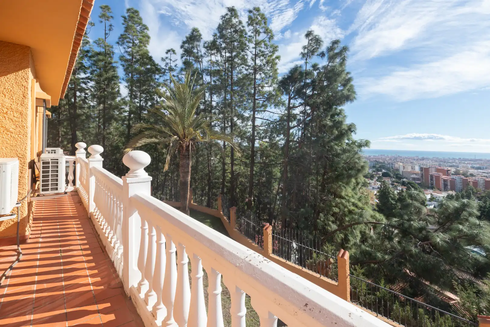 Terrace of Houses for sale in Málaga  with Air Conditioner, Private garden and Terrace