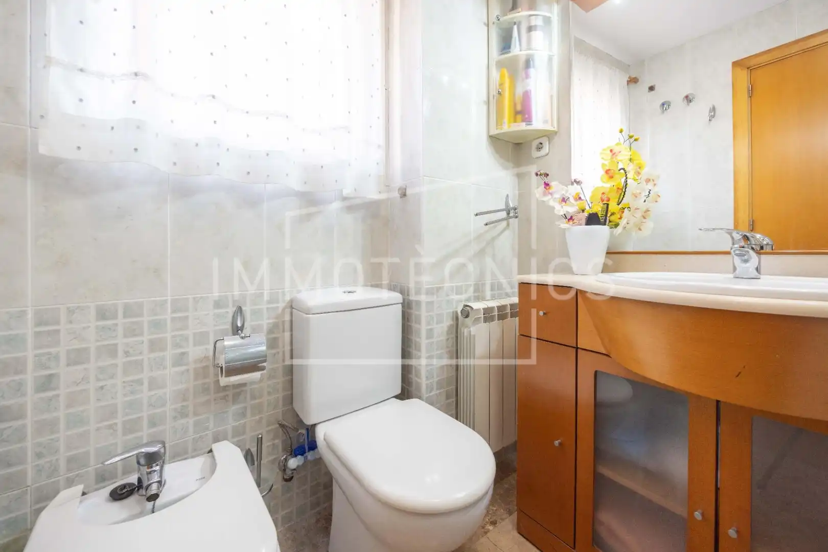 Bathroom of Detached homes for sale in Canet de Mar  with Air Conditioner, Heating and Private garden