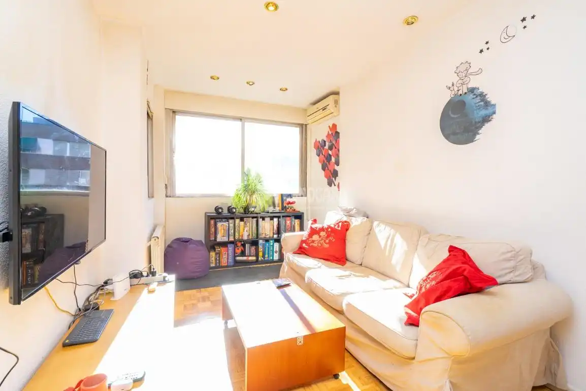 Sala de estar de Piso en venta en Coslada con Aire acondicionado, Calefacción y Parquet