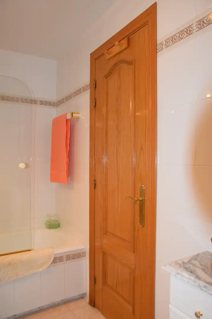 Baño de Casa o chalet en venta en Moralzarzal con Calefacción, Jardín privado y Terraza