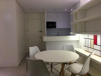 Kitchen of Flat for sale in  Madrid Capital  with Air Conditioner, Heating and Furnished